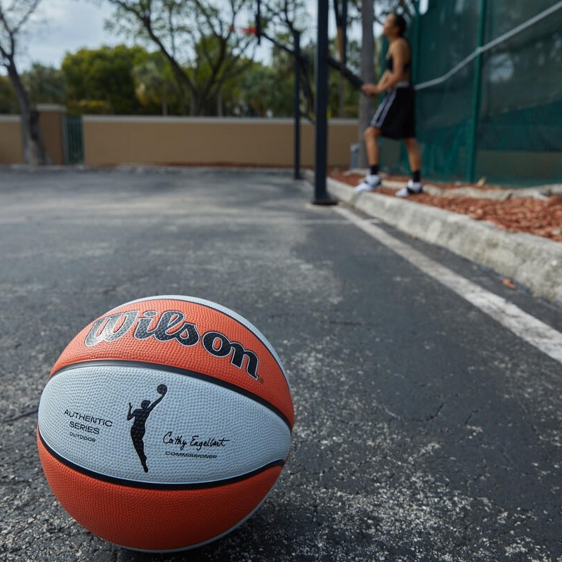 Ballons de basket WNBA Authentic Outdoor Gameball Replica